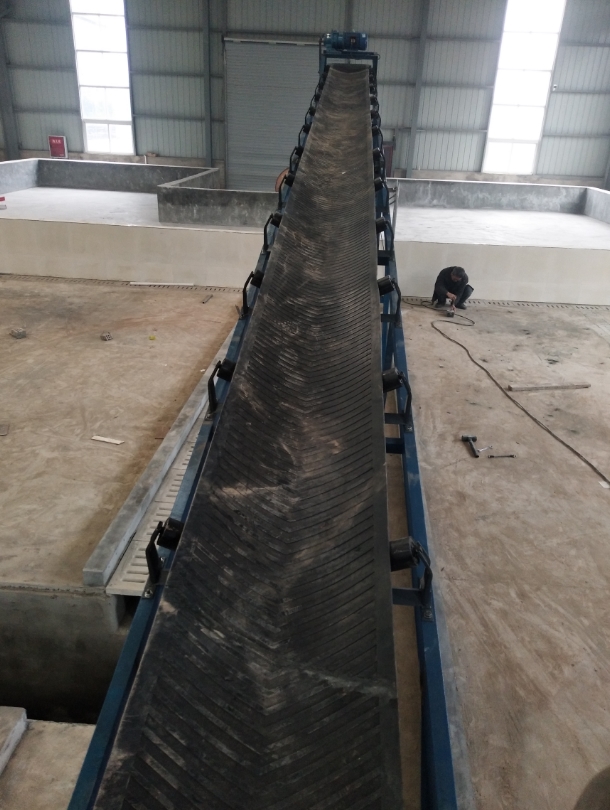 移动升降输送机厂家    移动伸缩输送机厂家   分拣流水线输送机厂家     双翼输送机厂家  裙边输送带厂家    转弯输送机厂家   带式输送机厂家    带式输送线厂家         电动滚筒减速机